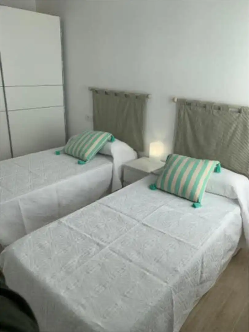 Wohnungen zur Miete in Aznalcóllar Schlafzimmer von Wohnungen zur Miete in Aznalcóllar mit Heizung und Möbliert