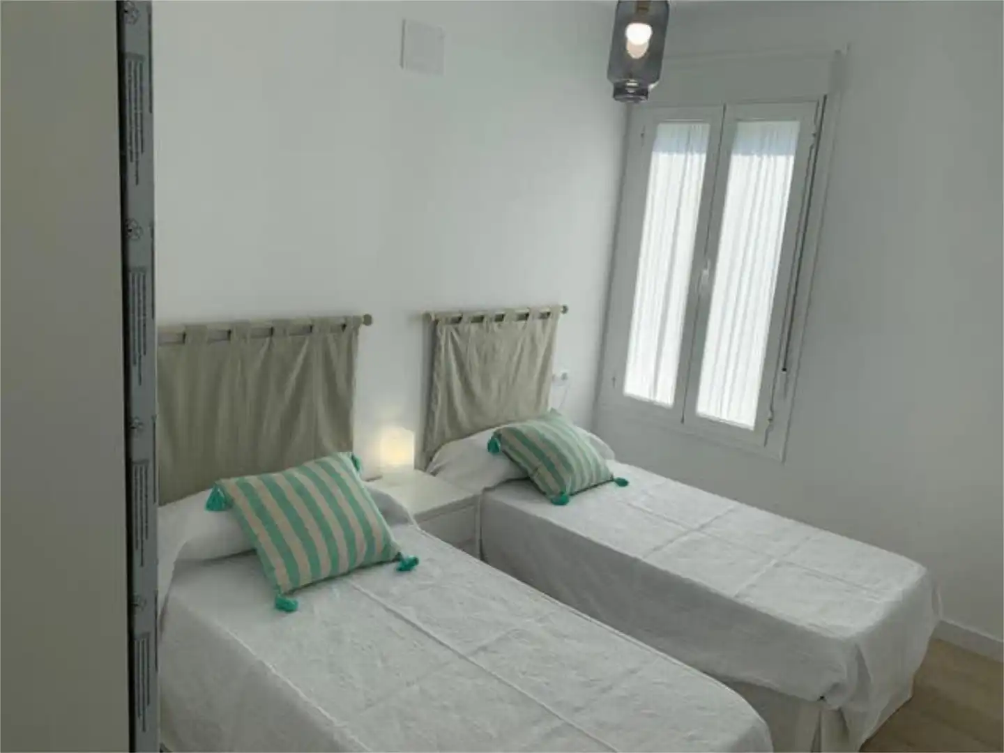 Wohnungen zur Miete in Aznalcóllar Schlafzimmer von Wohnungen zur Miete in Aznalcóllar mit Heizung und Möbliert