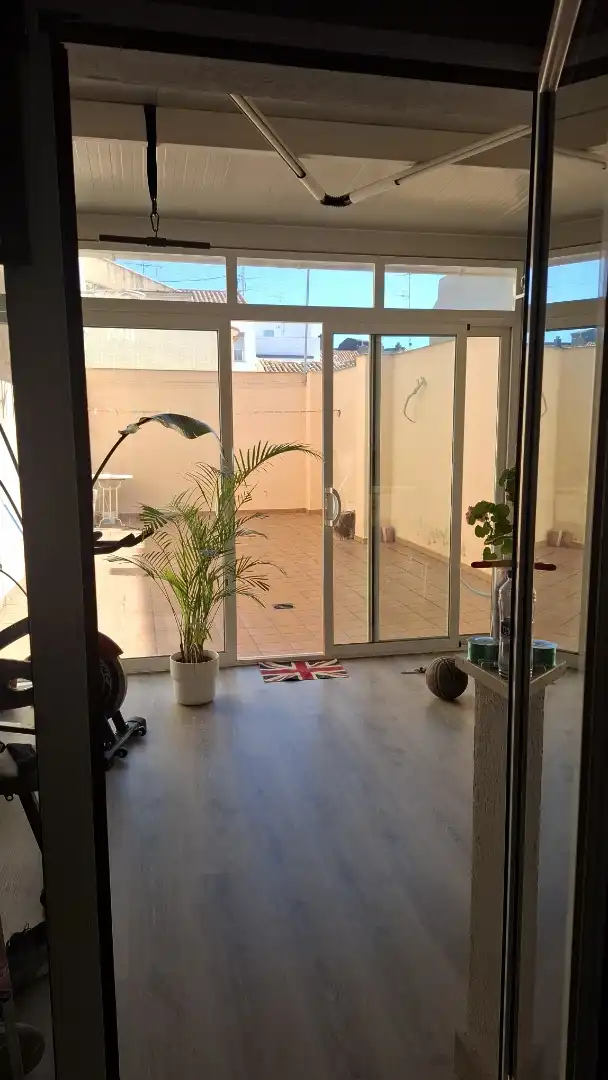 Casa adosada en venta en Calle Santa Lucia, 5, Almansa Sala de estar de Casa adosada en venta en Almansa con Terraza y Balcón