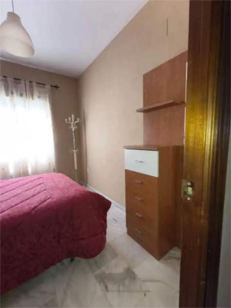 Apartamento de alquiler en Sanlúcar la Mayor Habitación de Apartamento de alquiler en Sanlúcar la Mayor con Calefacción