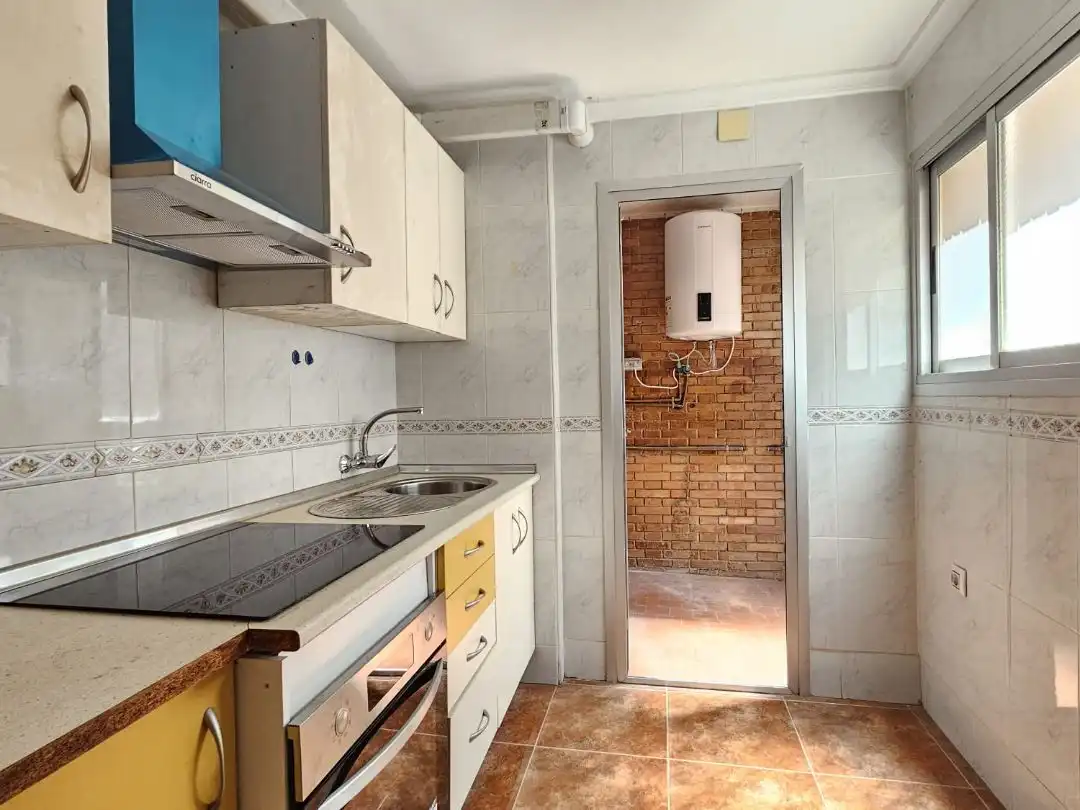 Piso de alquiler en Calle San Pedro, 8, Centro Cocina de Piso de alquiler en Puertollano con Balcón