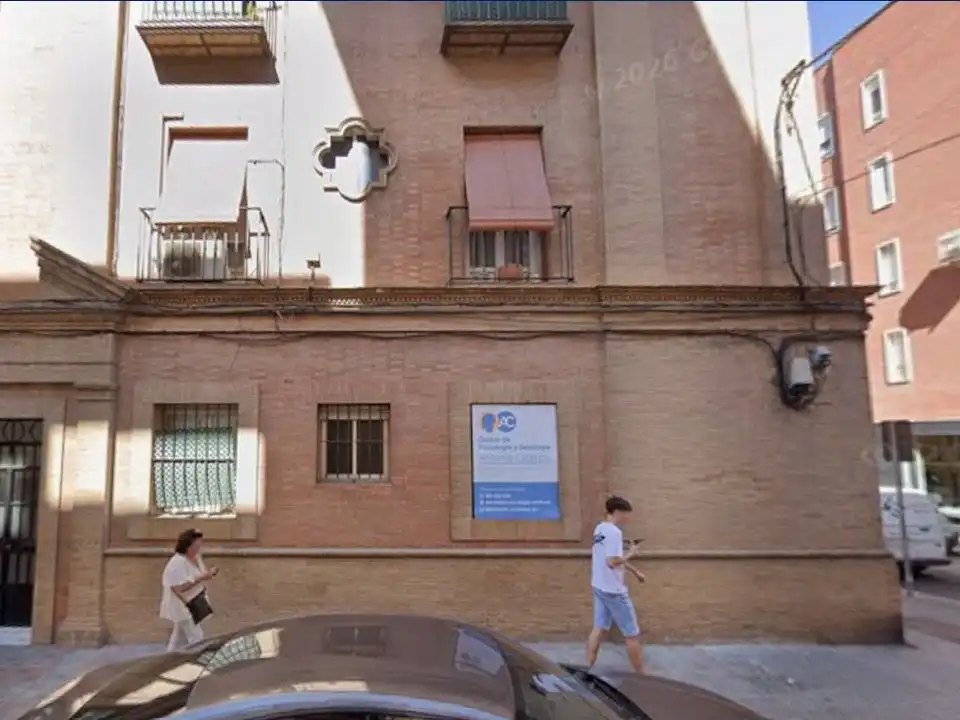 Habitació a Calle Santo Domingo de la Calzada, 8, La Buhaira Habitació a Calle Santo Domingo de la Calzada, 8, La Buhaira