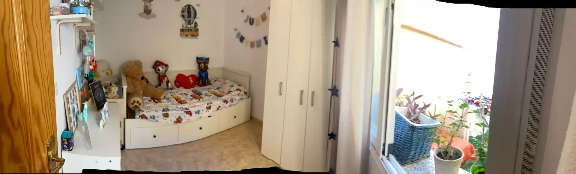 Piso en venta en Calle Rodríguez de la Fuente, 12, Aljomahima - Ermita Habitación de Piso en venta en Las Gabias con Aire acondicionado