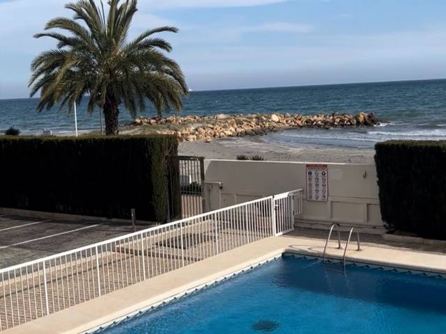 Apartamento en Alquiler en Avinguda de la Armada Española, 2 en Calas Santa Pola Este