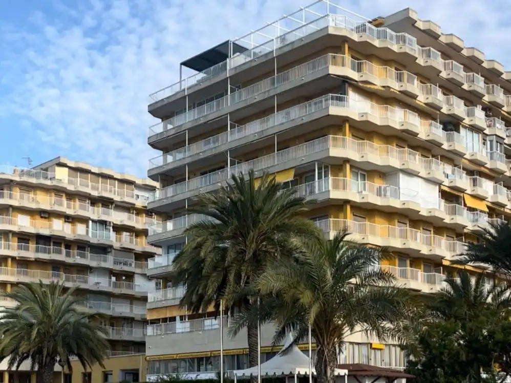 Apartments for rent in Avinguda de la Armada Española, 2, Santa Pola Exterior view of Apartments for rent in Santa Pola with Air Conditioner, Terrace and Swimming Pool