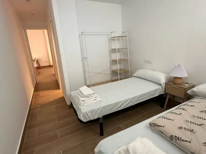 Apartments for rent in Avinguda de la Armada Española, 2, Santa Pola Bedroom of Apartments for rent in Santa Pola with Air Conditioner, Terrace and Swimming Pool