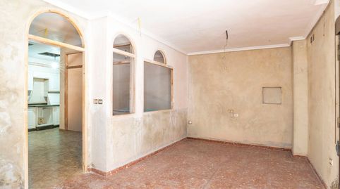 Casa adosada en venta en Carrer Cova Santa, 26, Llombai, Burriana / Borriana - imagen 2 Foto 2 de Casa adosada en venta en Carrer Cova Santa, 26, Llombai, Burriana / Borriana