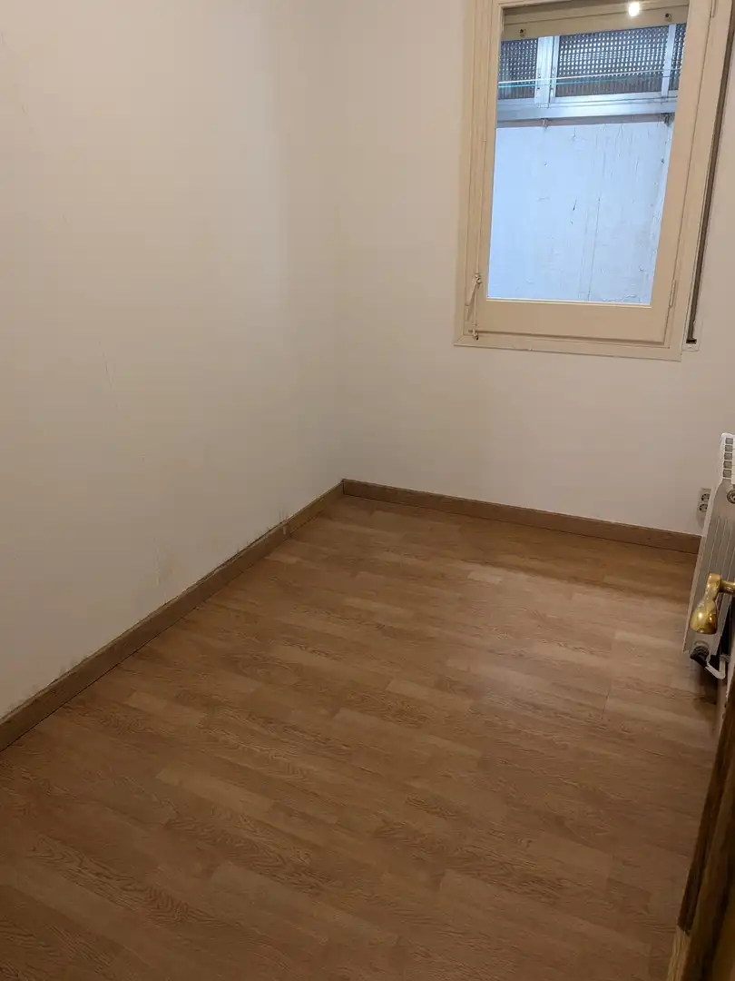 Piso de alquiler en Avinguda dels Quinze, 2, Vilapicina i la Torre Llobeta Habitación de Piso de alquiler en Barcelona con Calefacción, Parquet y Amueblado