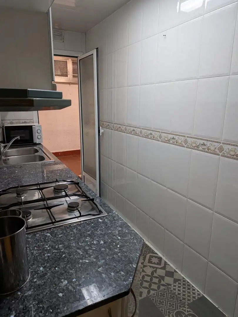 Piso de alquiler en Avinguda dels Quinze, 2, Vilapicina i la Torre Llobeta Cocina de Piso de alquiler en Barcelona con Calefacción, Parquet y Amueblado