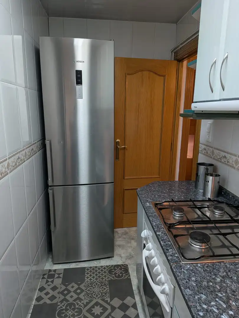 Piso de alquiler en Avinguda dels Quinze, 2, Vilapicina i la Torre Llobeta Cocina de Piso de alquiler en Barcelona con Calefacción, Parquet y Amueblado