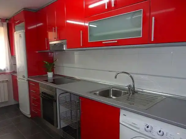 Piso de alquiler en Paseo de la Estación, 19, Estación Cocina de Piso de alquiler en Valdemoro con Aire acondicionado, Calefacción y Jardín privado
