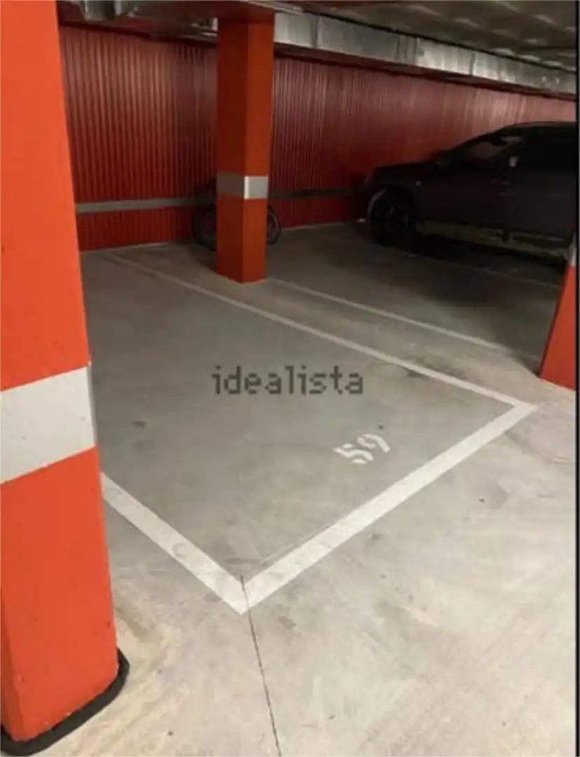 Garage for rent in Valdebebas - Valdefuentes Parking of Garage for rent in Madrid