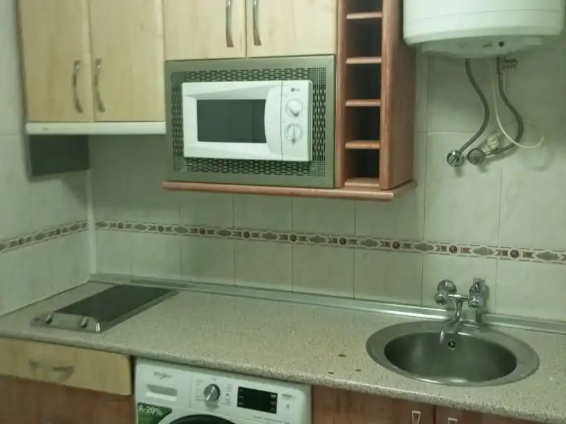 Apartament de lloguer a Calle Angosta, 2, Arenas de San Pedro Cuina de Apartament de lloguer en Arenas de San Pedro amb Calefacció i Moblat