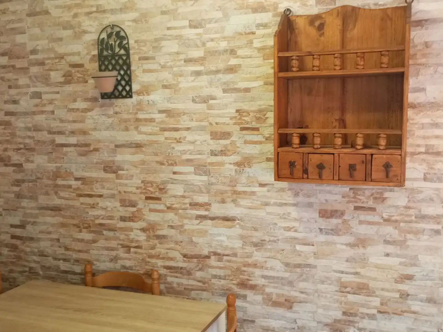 Apartament de lloguer a Calle Angosta, 2, Arenas de San Pedro Menjador de Apartament de lloguer en Arenas de San Pedro amb Calefacció i Moblat