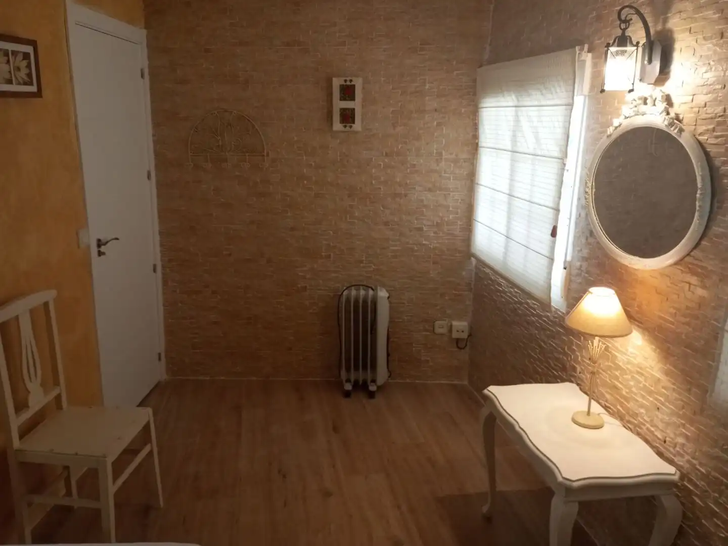 Apartament de lloguer a Calle Angosta, 2, Arenas de San Pedro Dormitori de Apartament de lloguer en Arenas de San Pedro amb Calefacció i Moblat