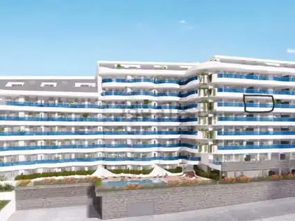 Flat for sale in Calle Martínez Catena, 6, Puerto Deportivo Exterior view of Flat for sale in Fuengirola with Air Conditioner, Terrace and Swimming Pool