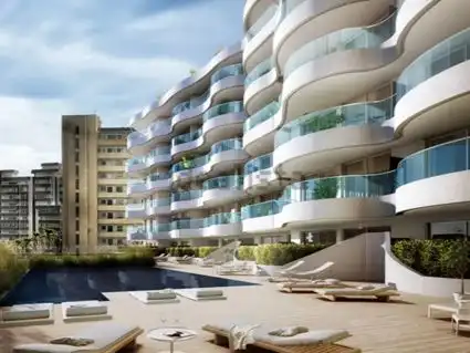 Flat for sale in Calle Martínez Catena, 6, Puerto Deportivo Exterior view of Flat for sale in Fuengirola with Air Conditioner, Terrace and Swimming Pool
