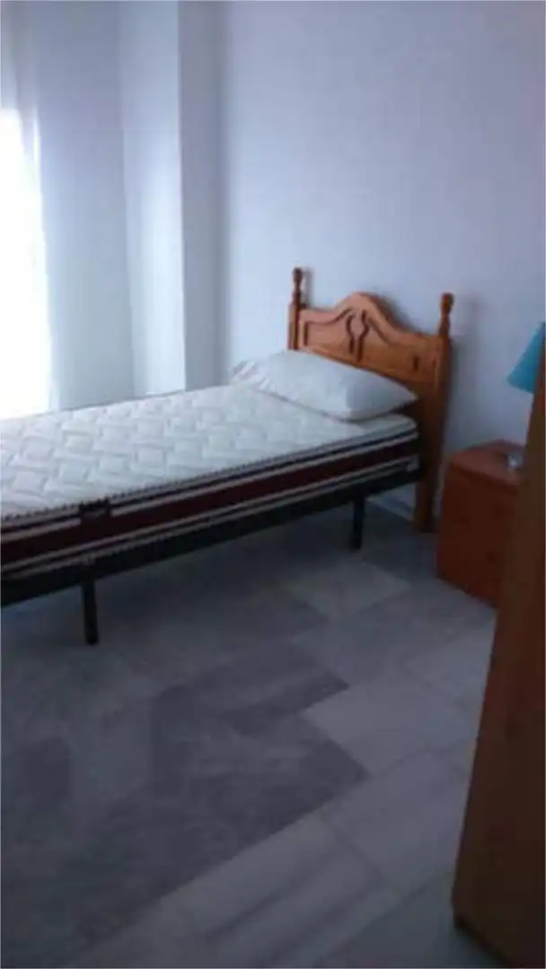 Flat for rent in Dehesilla de Calamón - Campomanes Bedroom of Flat for rent in Badajoz with Furnished