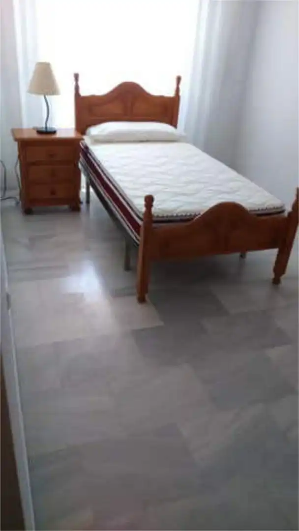 Flat for rent in Dehesilla de Calamón - Campomanes Bedroom of Flat for rent in Badajoz with Furnished