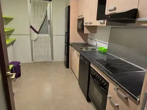 Kitchen of Flat for rent in Valladolid  with Heating, Parquet flooring and Storage room