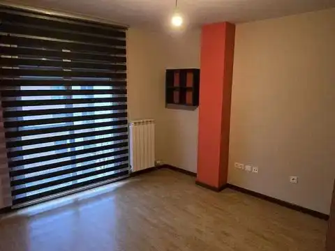 Bedroom of Flat for rent in Valladolid  with Heating, Parquet flooring and Storage room