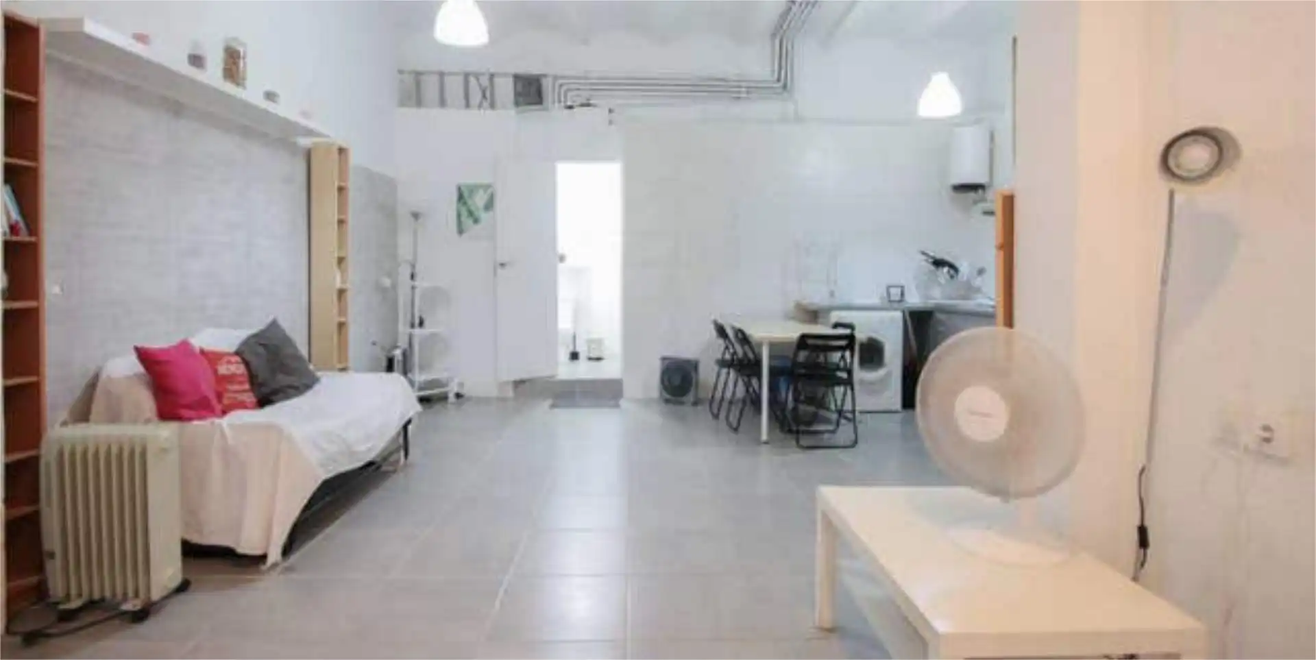 Study for rent in El Carmel Study for rent in Barcelona with Heating and Pets allowed