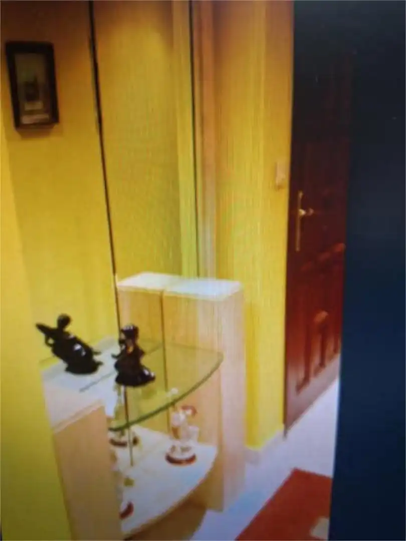 Baño de Piso de alquiler en Verín con Calefacción, Jardín privado y Terraza
