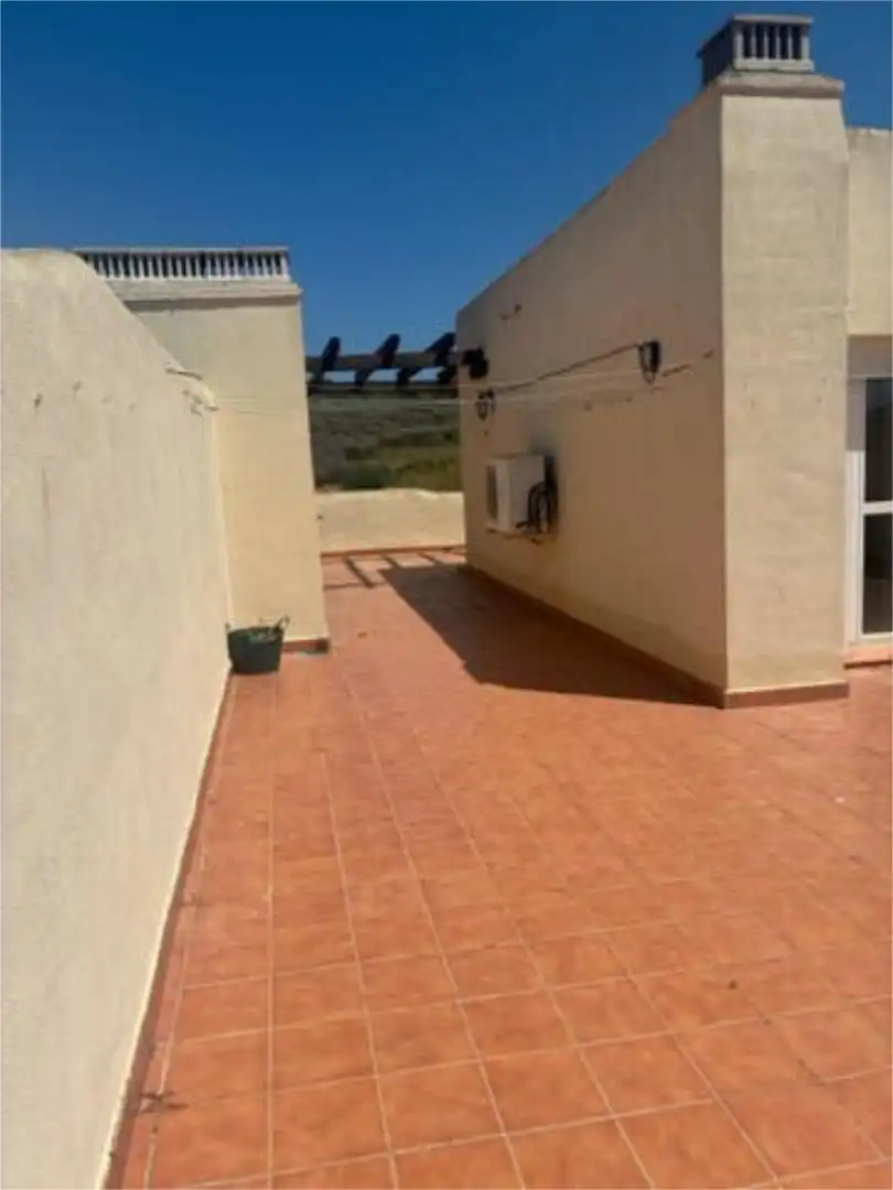 Àtic en venda a Puerto de la Duquesa Terrassa de Àtic en venda en Manilva amb Terrassa i Piscina