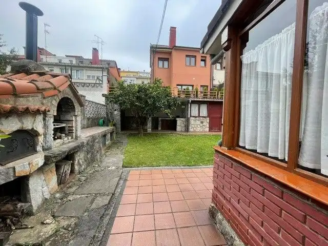 Casa adosada en venta en Calle Santo Ángel, 32, Villalegre - La Luz Casa adosada en venta en Calle Santo Ángel, 32, Villalegre - La Luz