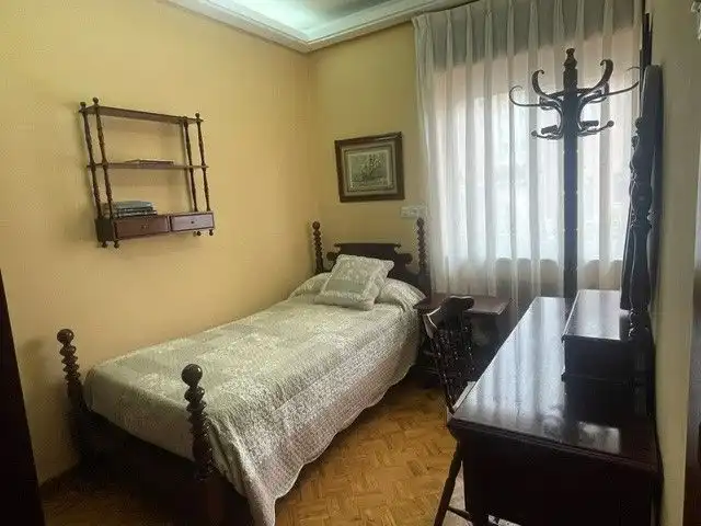 Casa adosada en venta en Calle Santo Ángel, 32, Villalegre - La Luz Casa adosada en venta en Calle Santo Ángel, 32, Villalegre - La Luz