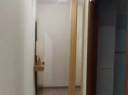 Wohnung zur Miete in Calle de La Bañeza, 40, Pilar Wohnung zur Miete in Madrid mit Klimaanlage, Heizung und Möbliert