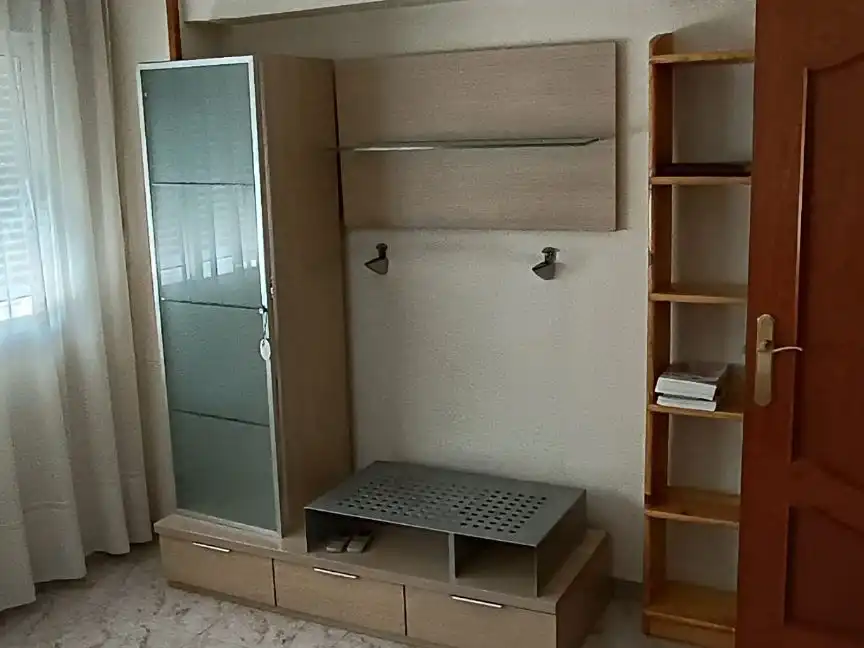 Wohnung zur Miete in Calle de La Bañeza, 40, Pilar Wohnzimmer von Wohnung zur Miete in Madrid mit Klimaanlage, Heizung und Möbliert