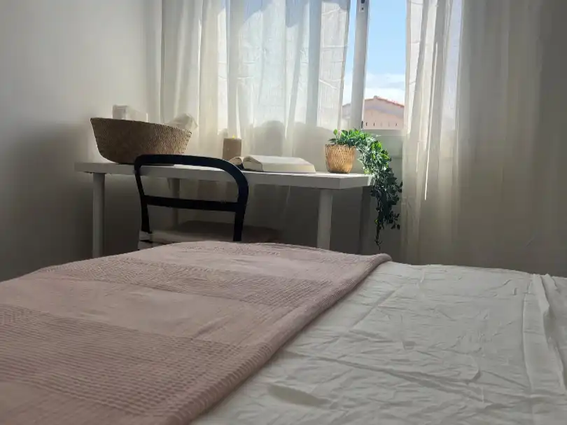 Bedroom of Flat for share in Badalona  with Furnished