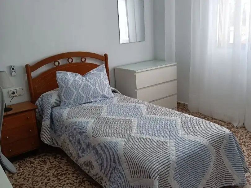 Habitación en Avenida Fuente del Río, 4, Cabra Habitación en Avenida Fuente del Río, 4, Cabra