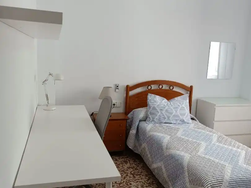 Habitación en Avenida Fuente del Río, 4, Cabra Habitación en Avenida Fuente del Río, 4, Cabra