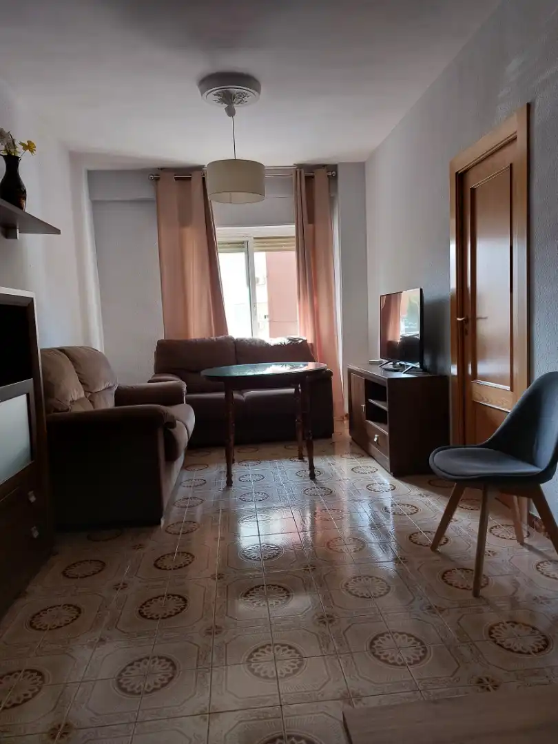 Habitación en Calle Andrés Segovia, 11, Avda de Madrid - Pº de la Estación Habitación en Calle Andrés Segovia, 11, Avda de Madrid - Pº de la Estación