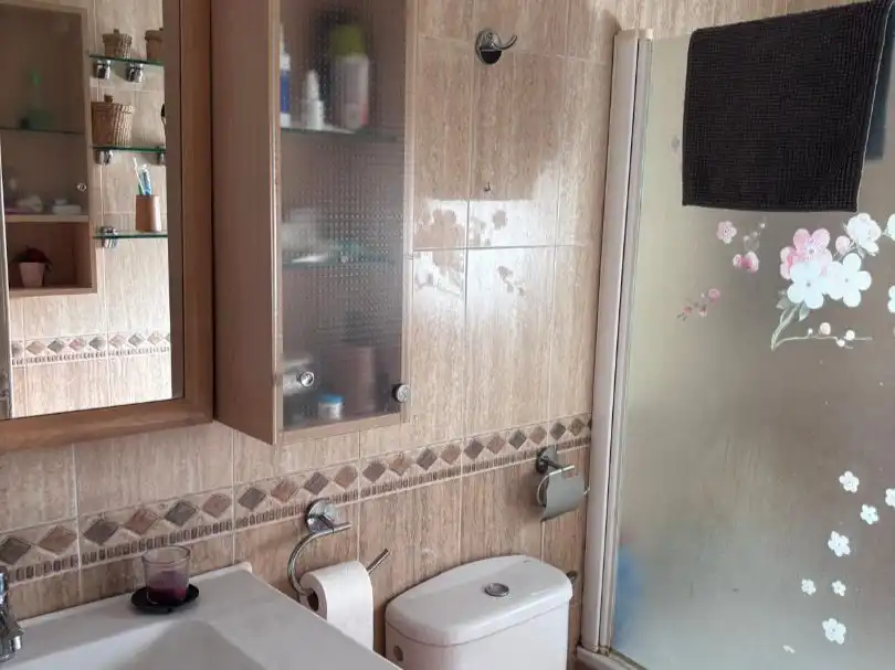 Houses for sale in Calle Enrique Tierno Galván, 95, San Martín de la Vega Bathroom of Houses for sale in San Martín de la Vega with Air Conditioner, Heating and Balcony