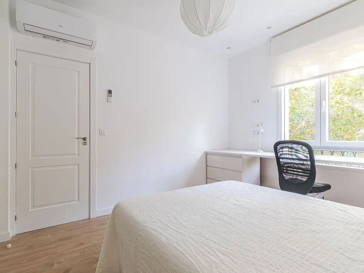 Piso de alquiler en Paseo de San Francisco de Sales, 11, Vallehermoso Habitación de Piso de alquiler en Madrid con Aire acondicionado, Calefacción y Parquet