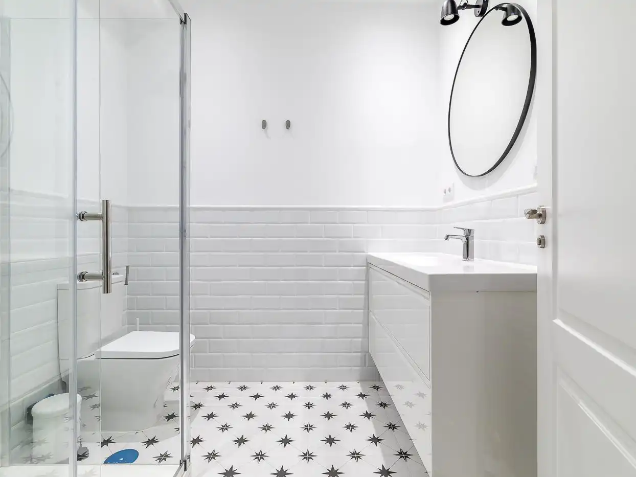 Piso de alquiler en Paseo de San Francisco de Sales, 11, Vallehermoso Baño de Piso de alquiler en Madrid con Aire acondicionado, Calefacción y Parquet