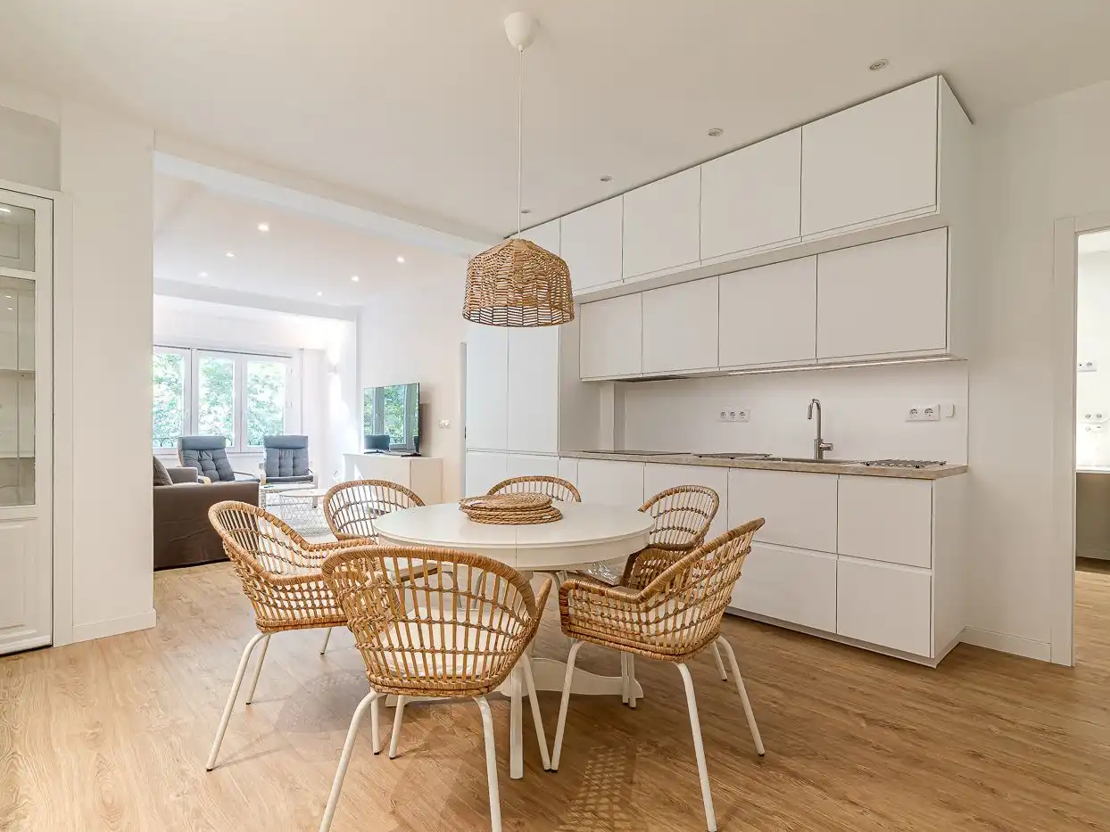 Piso de alquiler en Paseo de San Francisco de Sales, 11, Vallehermoso Cocina de Piso de alquiler en Madrid con Aire acondicionado, Calefacción y Parquet