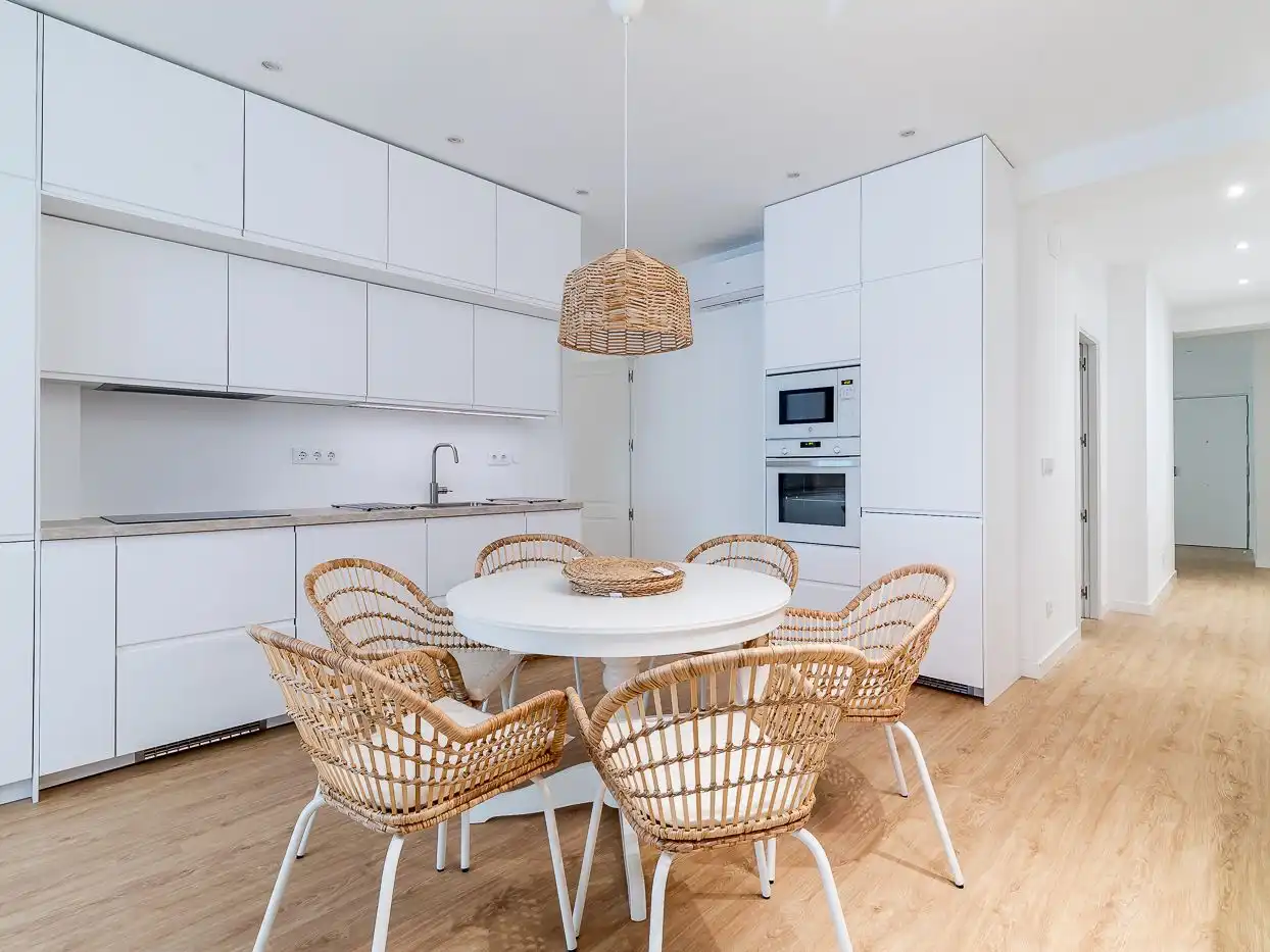 Piso de alquiler en Paseo de San Francisco de Sales, 11, Vallehermoso Cocina de Piso de alquiler en Madrid con Aire acondicionado, Calefacción y Parquet