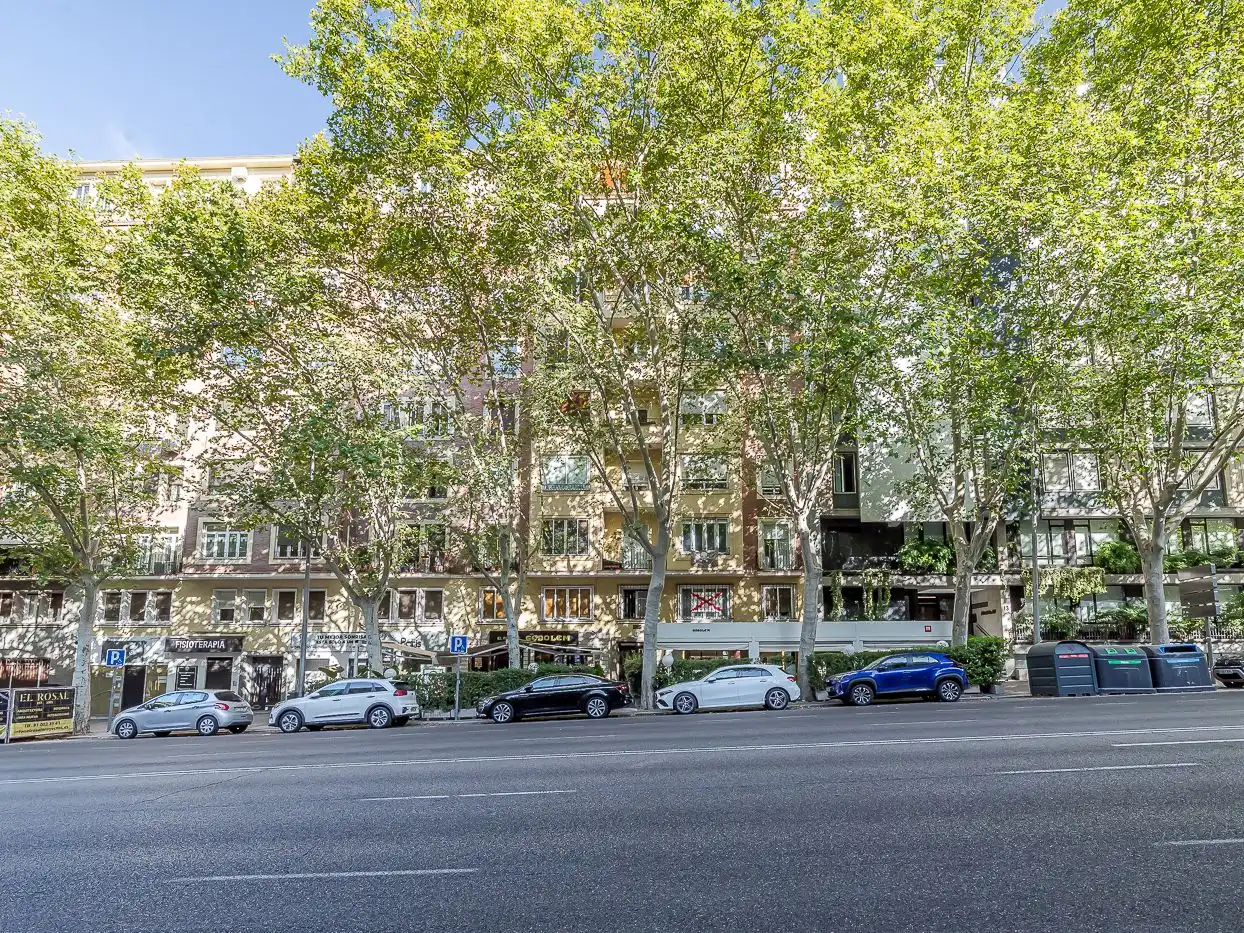 Piso de alquiler en Paseo de San Francisco de Sales, 11, Vallehermoso Vista exterior de Piso de alquiler en Madrid con Aire acondicionado, Calefacción y Parquet