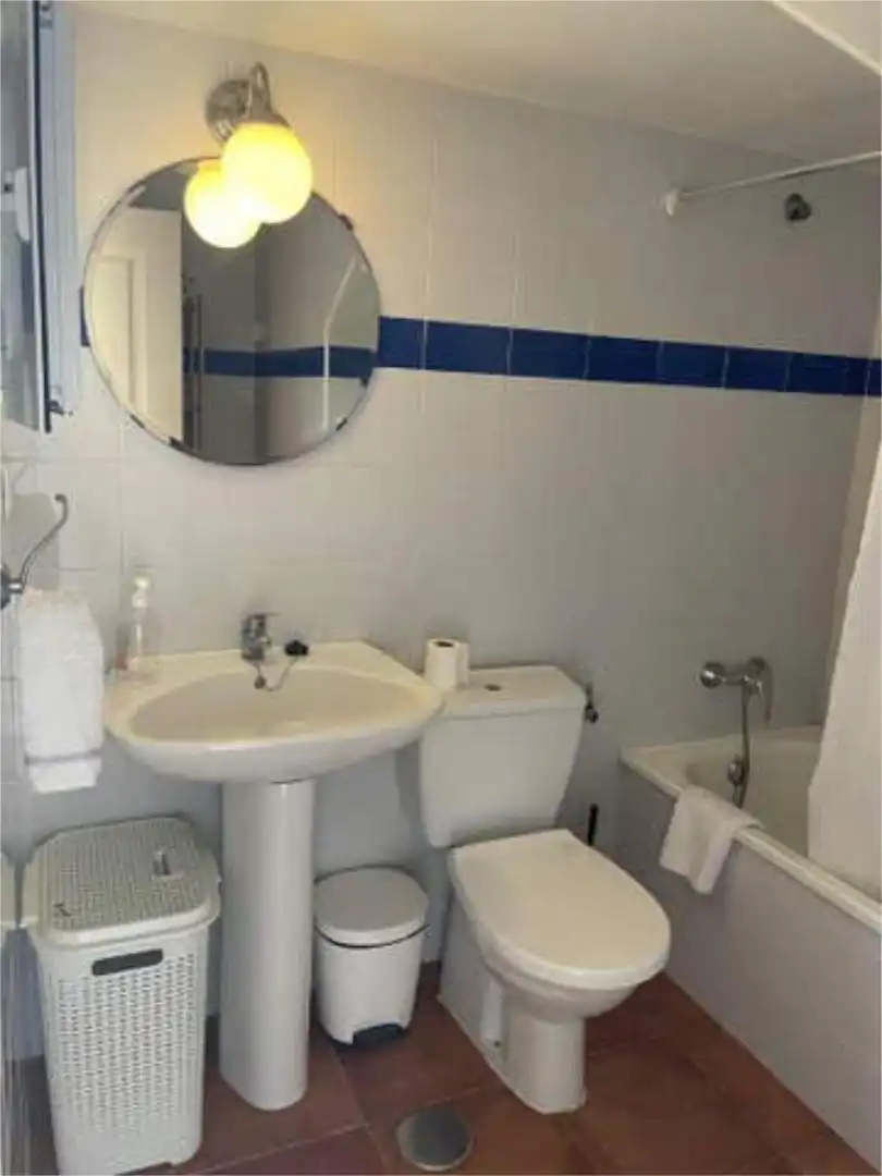 Casa o chalet de alquiler en Bahia Luz - La Forestal Baño de Casa o chalet de alquiler en Rota con Calefacción, Jardín privado y Terraza