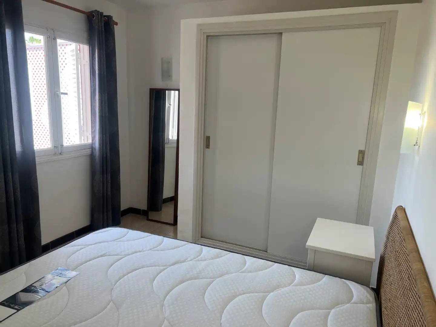 Casa adosada de alquiler en Avenida Tour Op Startour, 1, Maspalomas - Meloneras Habitación de Casa adosada de alquiler en San Bartolomé de Tirajana con Jardín privado, Terraza y Piscina