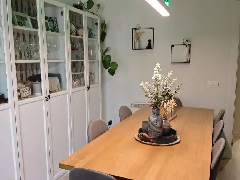 Casa adosada en venta en Calle Peña del Arcipreste, 5, Villalbilla pueblo Comedor de Casa adosada en venta en Villalbilla con Aire acondicionado, Calefacción y Jardín privado