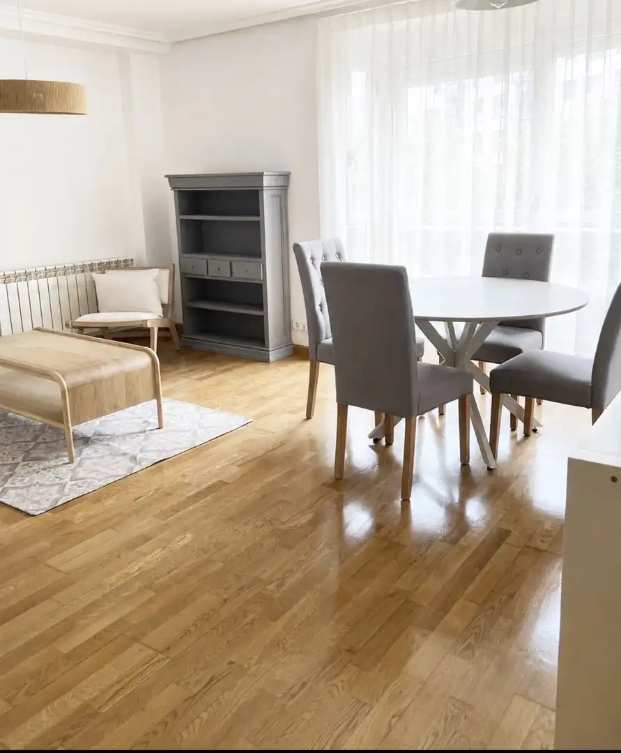Wohnung zum Verkauf in Calle Faustina Álvarez García, 9, La Lastra Esszimmer von Wohnung zum Verkauf in León Capital mit Terrasse und Balkon