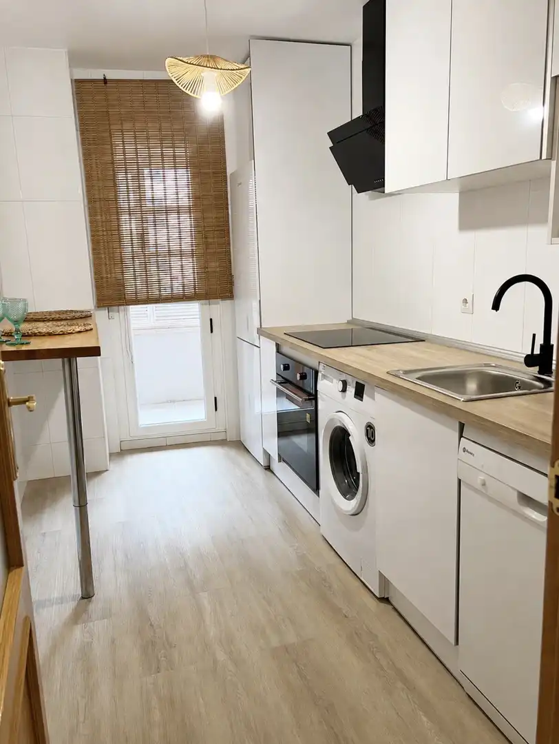 Wohnung zum Verkauf in Calle Faustina Álvarez García, 9, La Lastra Küche von Wohnung zum Verkauf in León Capital mit Terrasse und Balkon