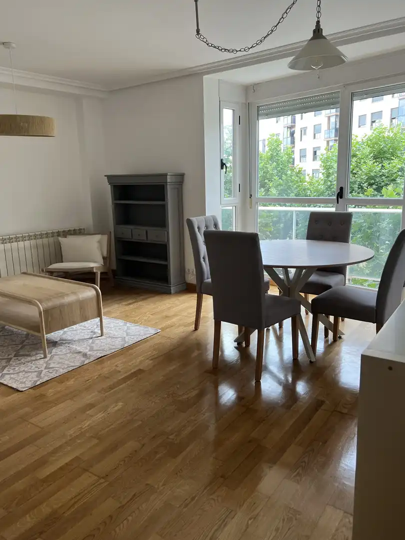 Wohnung zum Verkauf in Calle Faustina Álvarez García, 9, La Lastra Esszimmer von Wohnung zum Verkauf in León Capital mit Terrasse und Balkon
