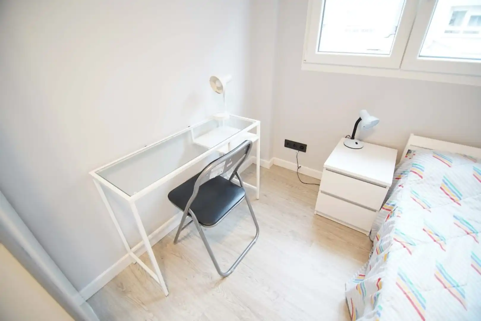 Wohnung zur Miete in Calle Fernando de Los Ríos, 44, Los Castros Schlafzimmer von Wohnung zur Miete in Santander