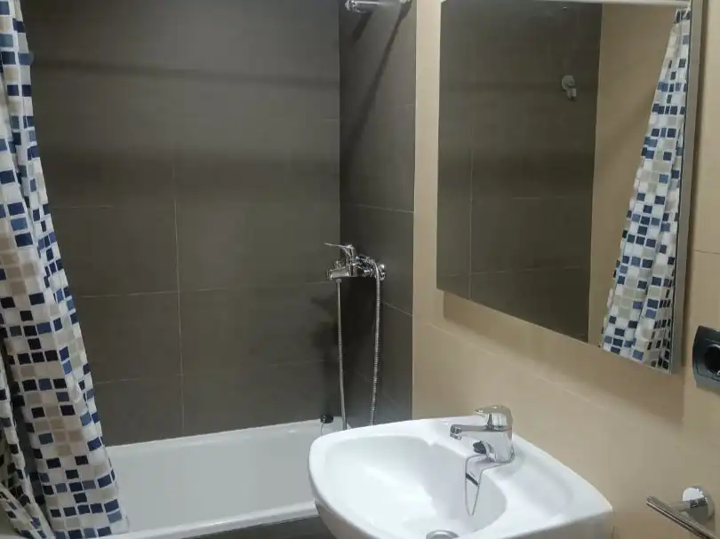 Piso de alquiler en Avenida del Aeropuerto, 6, Ciudad Jardín - Zoco Piso de alquiler en Avenida del Aeropuerto, 6, Ciudad Jardín - Zoco